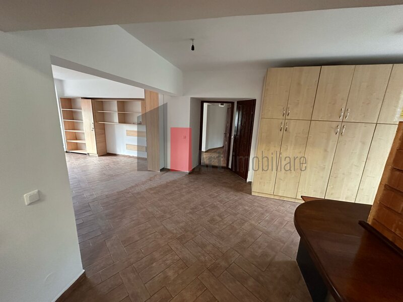 Ultracentral in Nerva Traian, spatiu de birouri 0% comision pentru chirias!