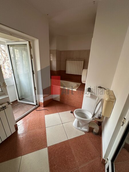 Ultracentral in Nerva Traian, spatiu de birouri 0% comision pentru chirias!